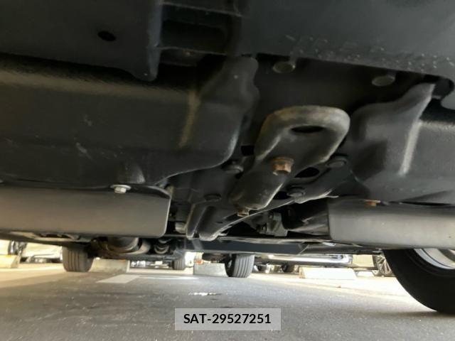 Toyota ESQUIRE 2016-06 8741956-10