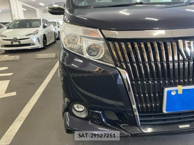 Toyota ESQUIRE 2016-06 8741956-2