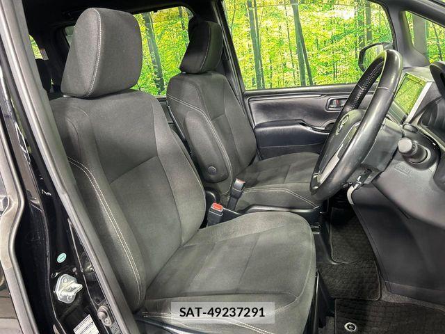Toyota ESQUIRE 2018-01 8780122-9