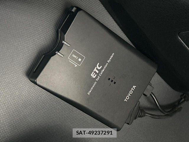 Toyota ESQUIRE 2018-01 8780122-8