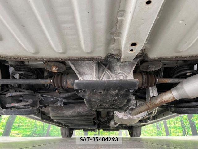 Toyota ESQUIRE 2017-03 8795881-19