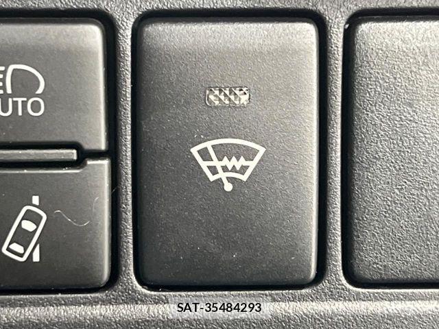 Toyota ESQUIRE 2017-03 8795881-4