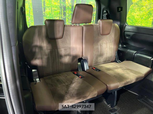 Toyota ESQUIRE 2019-09 8795880-10