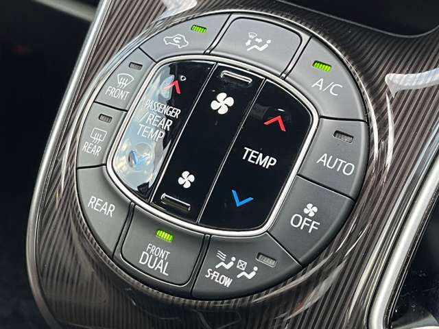 Toyota ESQUIRE 2018-06 468636-16
