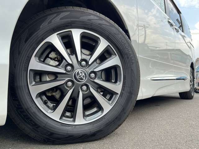 Toyota ESQUIRE 2018-06 468636-5
