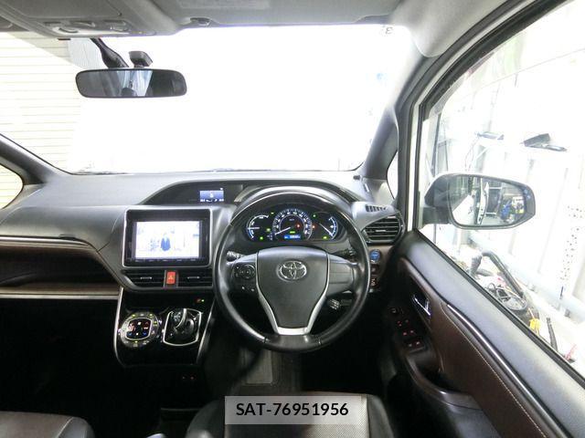 Toyota ESQUIRE 2015-03 861529-2