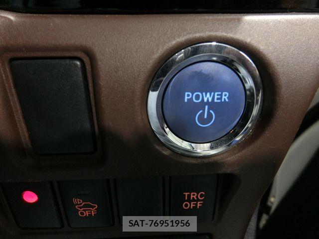 Toyota ESQUIRE 2015-03 861529-5
