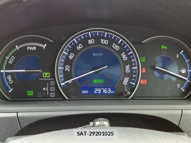 Toyota ESQUIRE 2019-02 1078270-18
