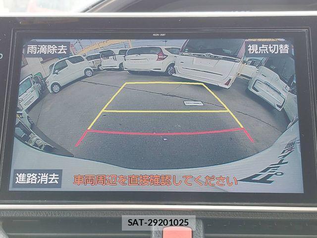 Toyota ESQUIRE 2019-02 1078270-20