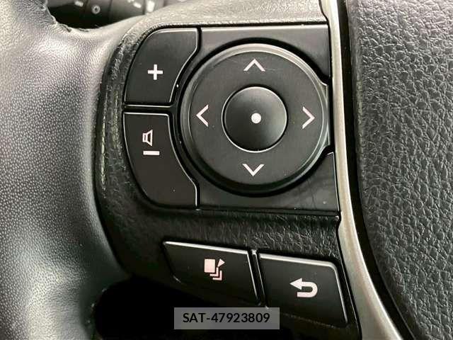Toyota ESQUIRE 2020-10 1412236-9