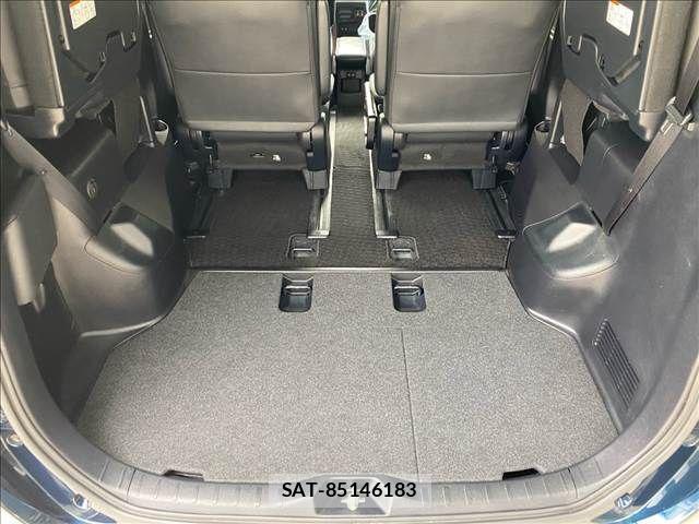 Toyota ESQUIRE 2019-09 1554065-3