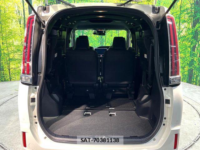 Toyota ESQUIRE 2019-08 3905342-9