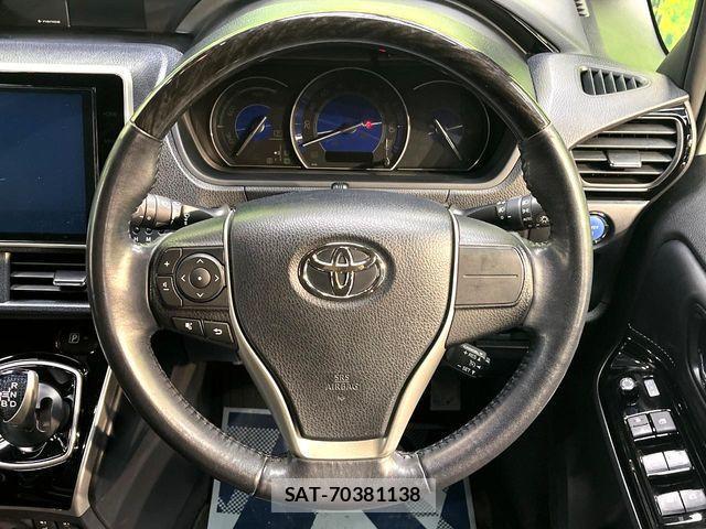 Toyota ESQUIRE 2019-08 3905342-10