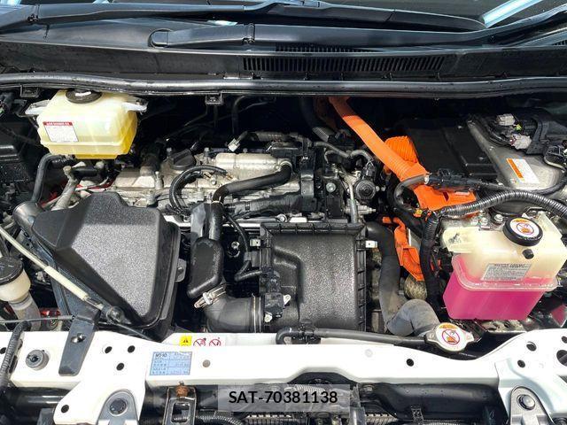 Toyota ESQUIRE 2019-08 3905342-19