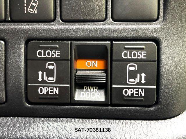 Toyota ESQUIRE 2019-08 3905342-4