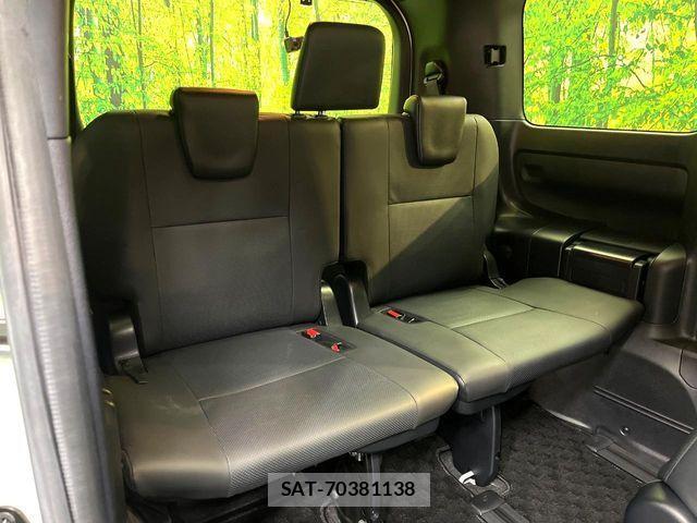 Toyota ESQUIRE 2019-08 3905342-8