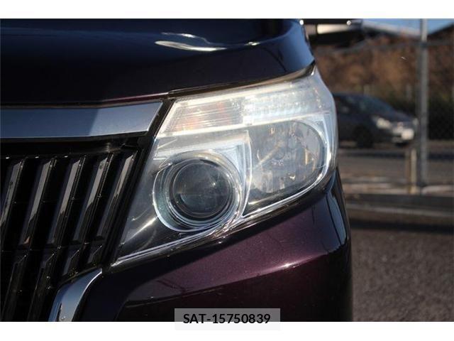Toyota ESQUIRE 2016-07 4323545-16