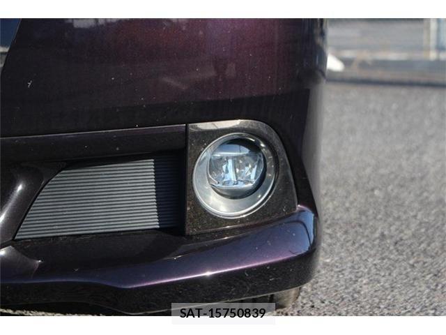 Toyota ESQUIRE 2016-07 4323545-17