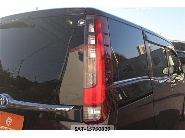 Toyota ESQUIRE 2016-07 4323545-18