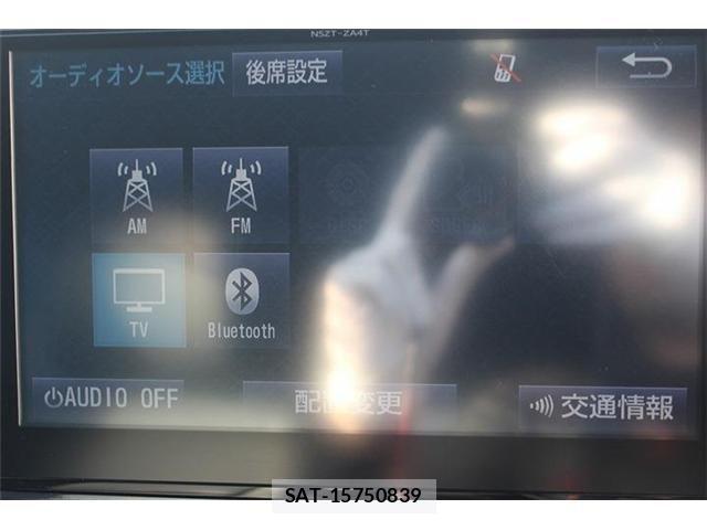 Toyota ESQUIRE 2016-07 4323545-2