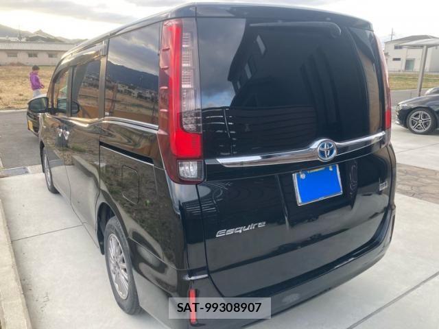 Toyota ESQUIRE 2014-11 5867324-10
