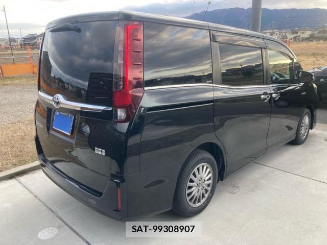 Toyota ESQUIRE 2014-11 5867324-12