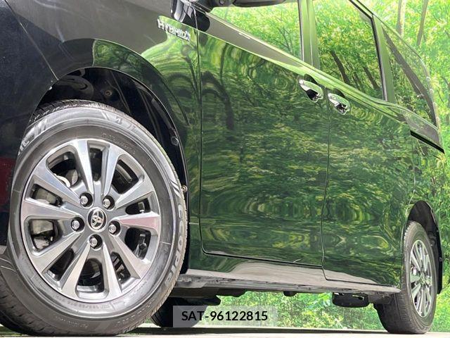 Toyota ESQUIRE 2019-06 6005057-12