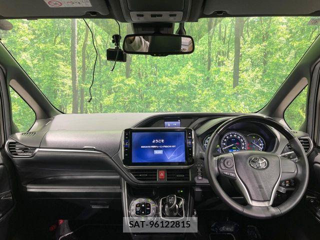 Toyota ESQUIRE 2019-06 6005057-1