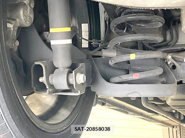 Toyota ESQUIRE 2015-10 6214375-19