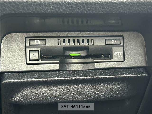 Toyota ESQUIRE 2018-12 6214382-27