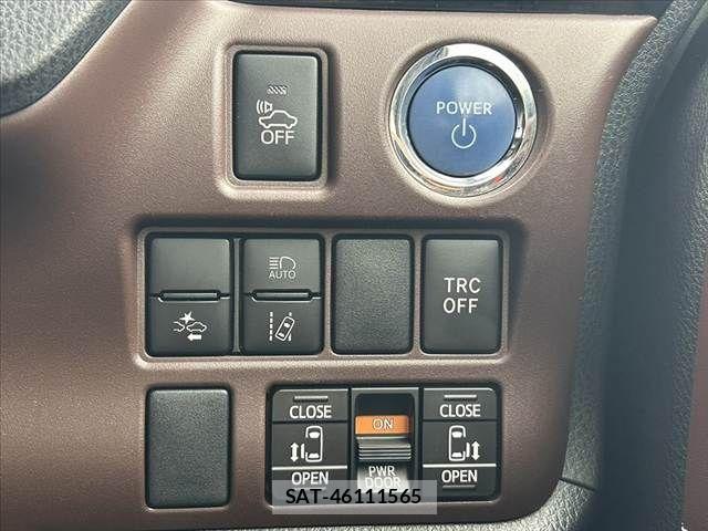 Toyota ESQUIRE 2018-12 6214382-6