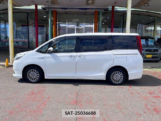 Toyota ESQUIRE 2016-10 6303985-13