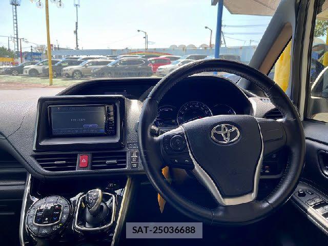 Toyota ESQUIRE 2016-10 6303985-1