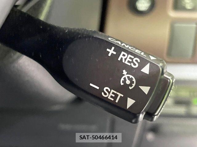 Toyota ESQUIRE 2018-02 6671234-5