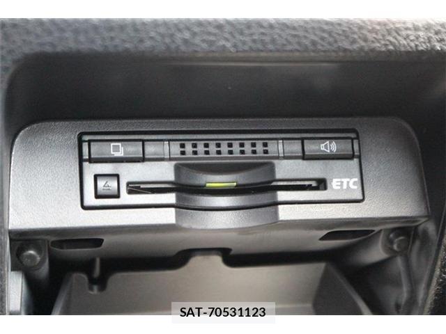 Toyota ESQUIRE 2016-03 6671235-21