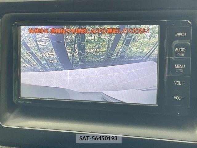 Toyota ESQUIRE 2014-11 6682653-4