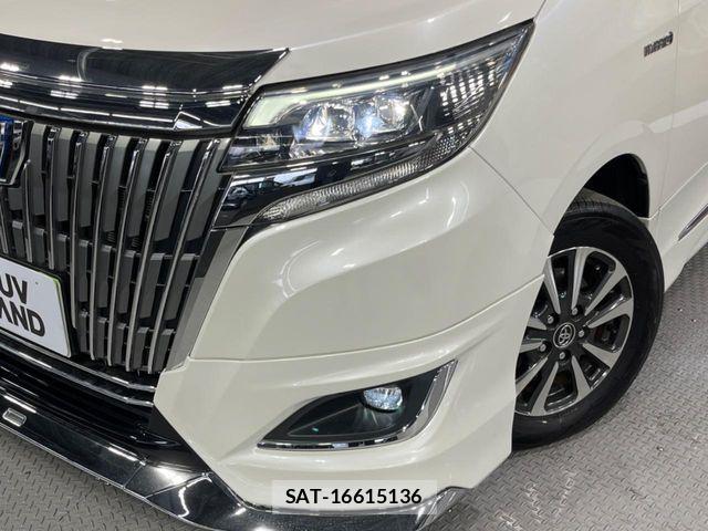 Toyota ESQUIRE 2017-11 6716109-12