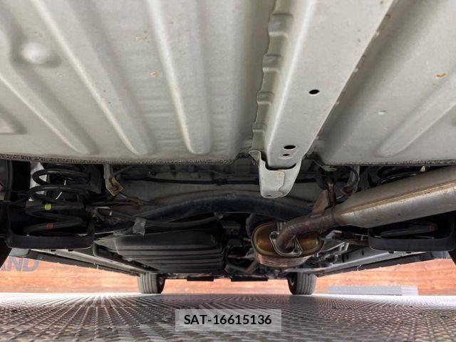 Toyota ESQUIRE 2017-11 6716109-19