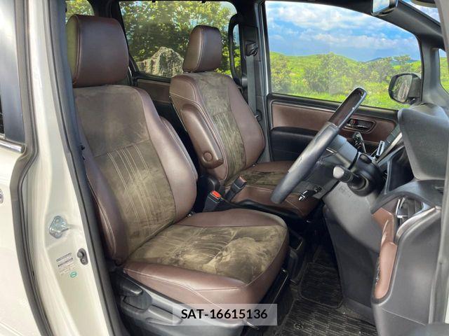 Toyota ESQUIRE 2017-11 6716109-7