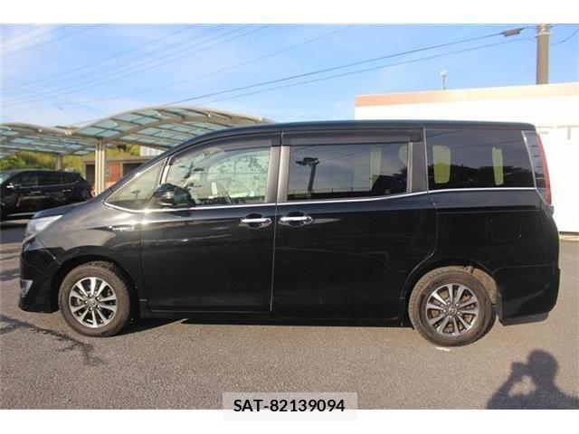 Toyota ESQUIRE 2018-02 6751481-12