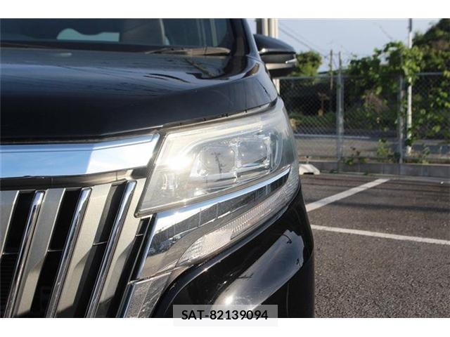 Toyota ESQUIRE 2018-02 6751481-15
