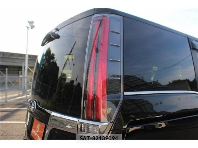 Toyota ESQUIRE 2018-02 6751481-18