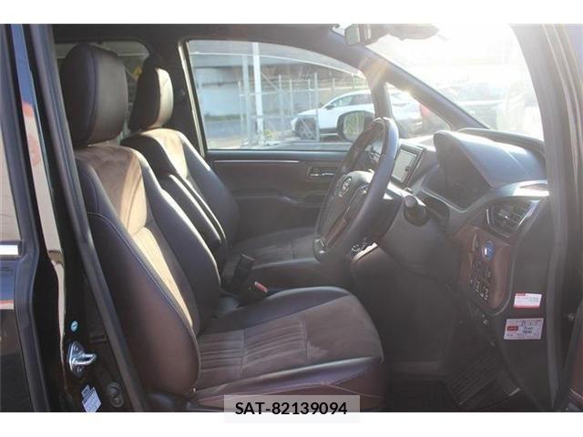Toyota ESQUIRE 2018-02 6751481-25