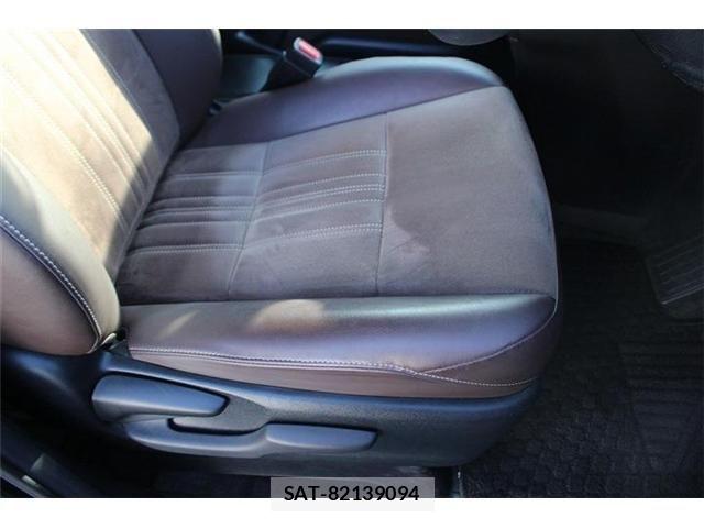 Toyota ESQUIRE 2018-02 6751481-27