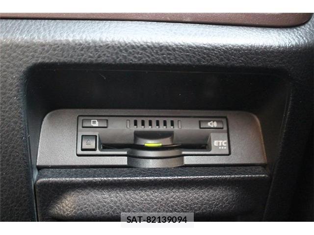 Toyota ESQUIRE 2018-02 6751481-3