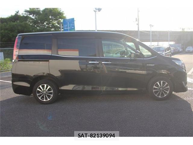Toyota ESQUIRE 2018-02 6751481-8