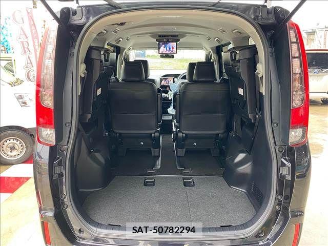 Toyota ESQUIRE 2015-10 6751486-4