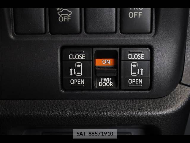 Toyota ESQUIRE 2014-12 6814847-3