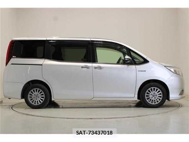Toyota ESQUIRE 2015-06 6814853-14