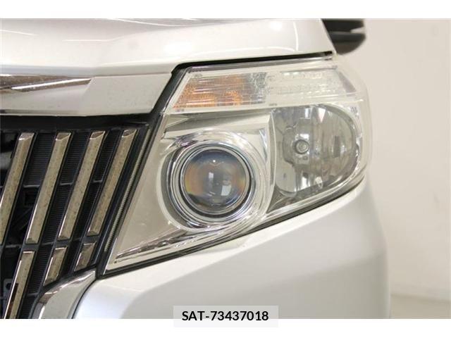 Toyota ESQUIRE 2015-06 6814853-16